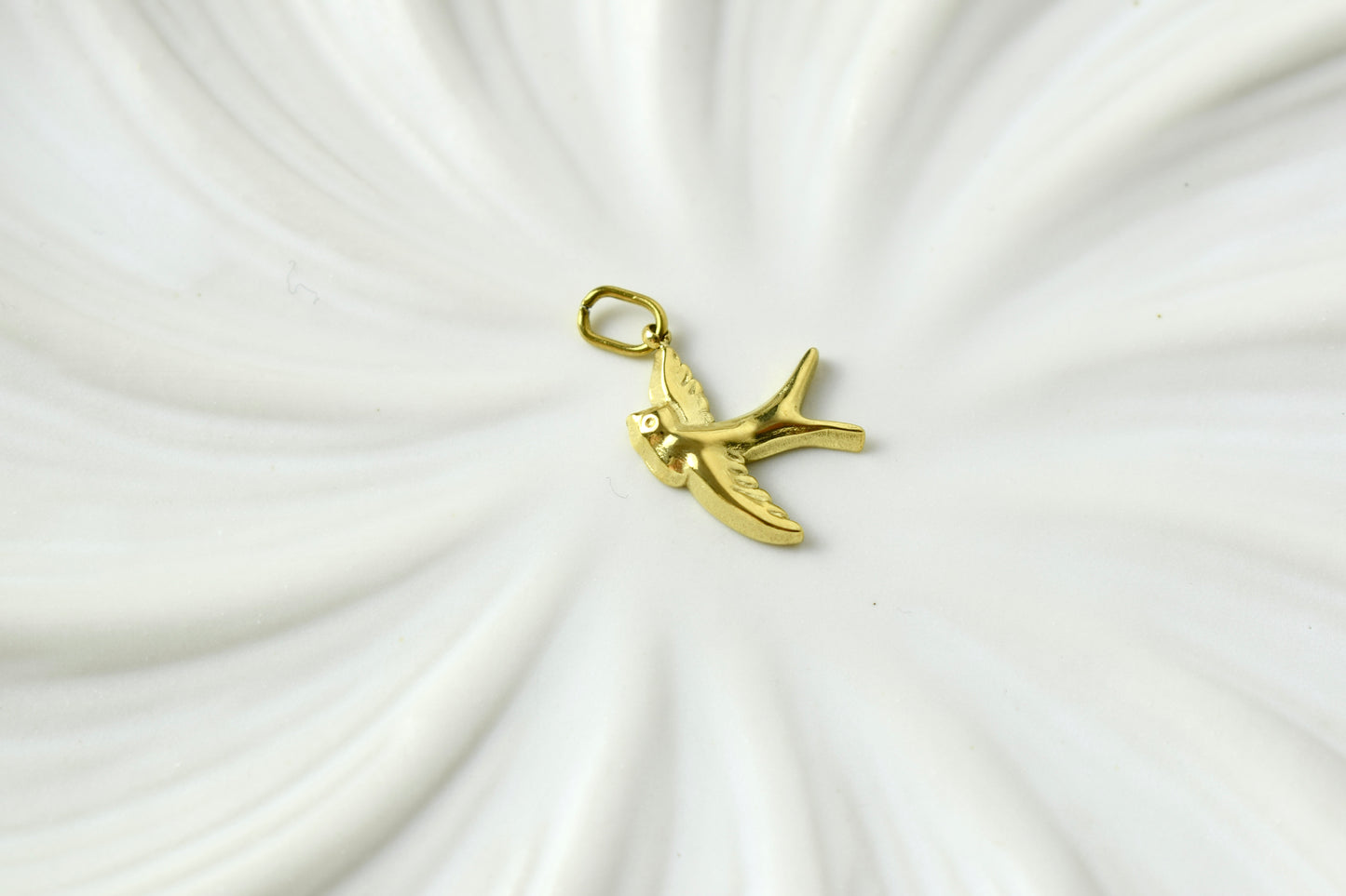 Swallow Bird Gold