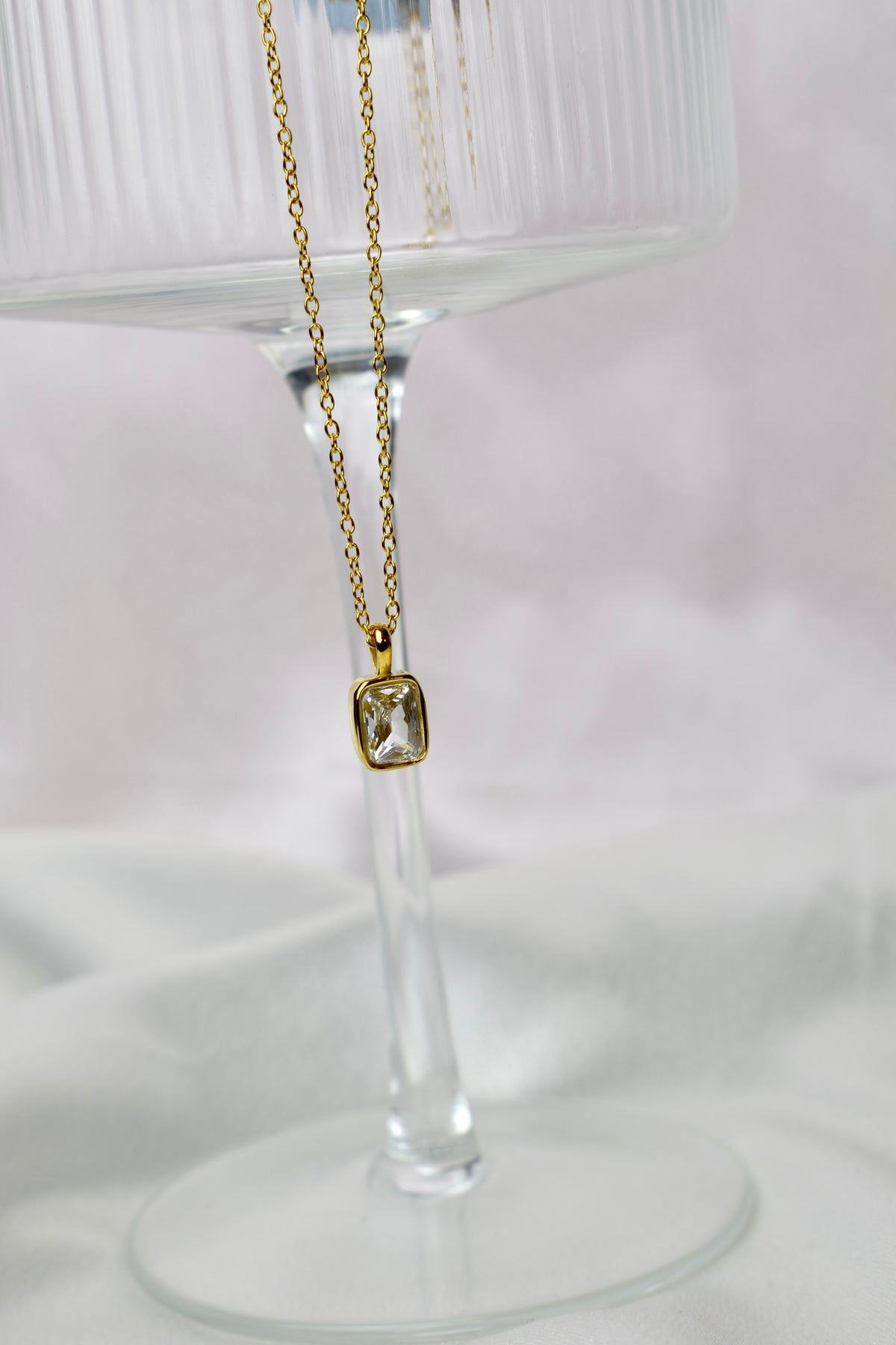 Elara Necklace