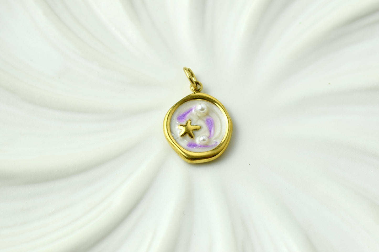 Cowrie Shell Gold
