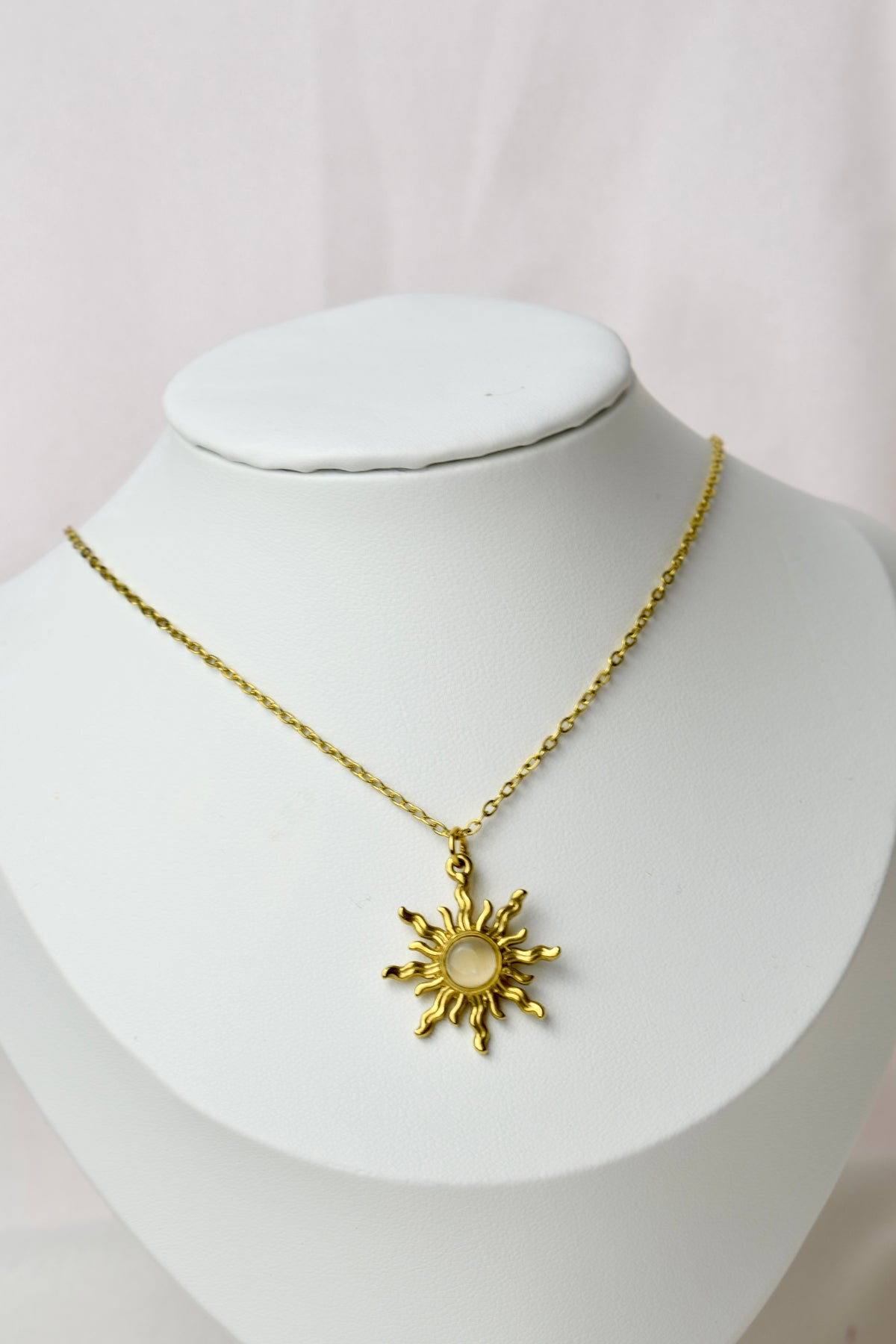 Sunshine Necklace Gold