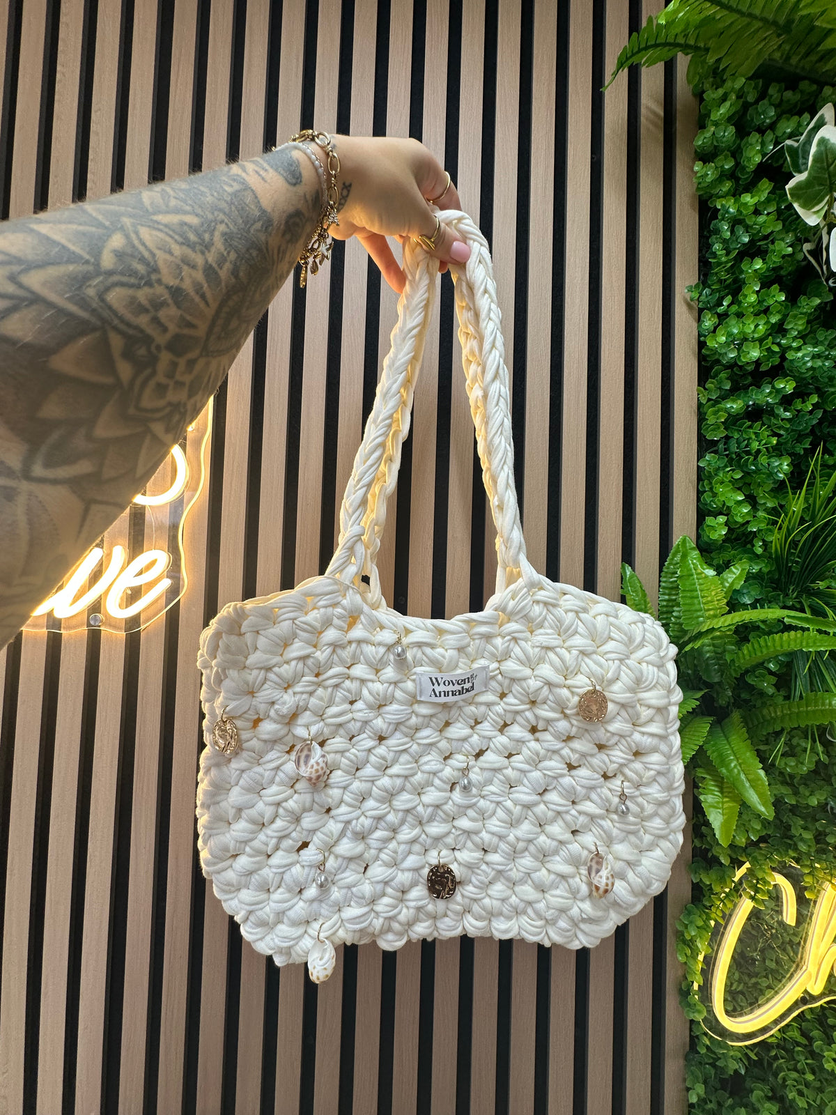 Seashell Cream Bag