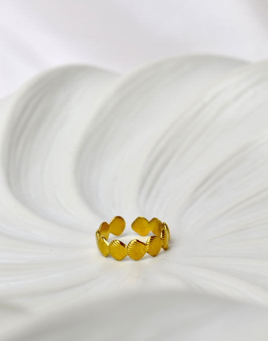 The Seashell Ring Gold