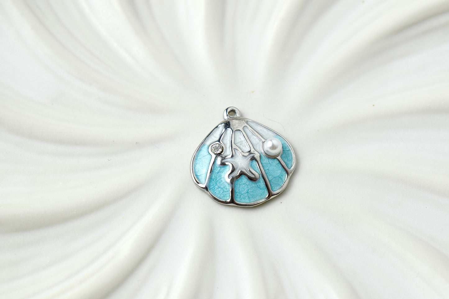 Large Shells Silver