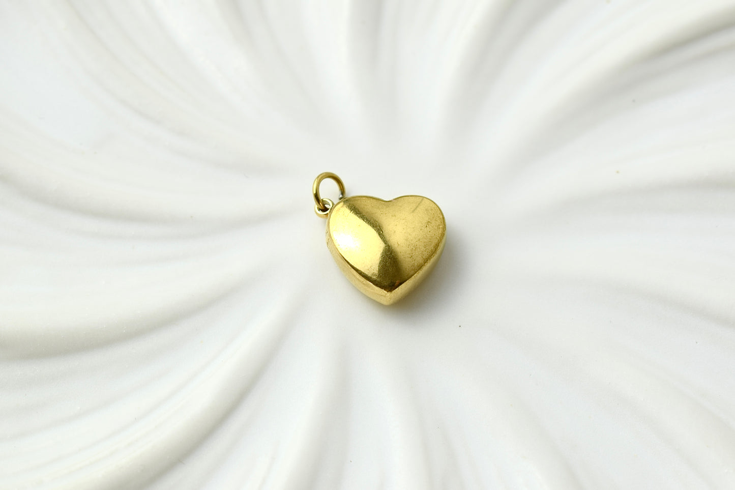 Large Hearts Gold