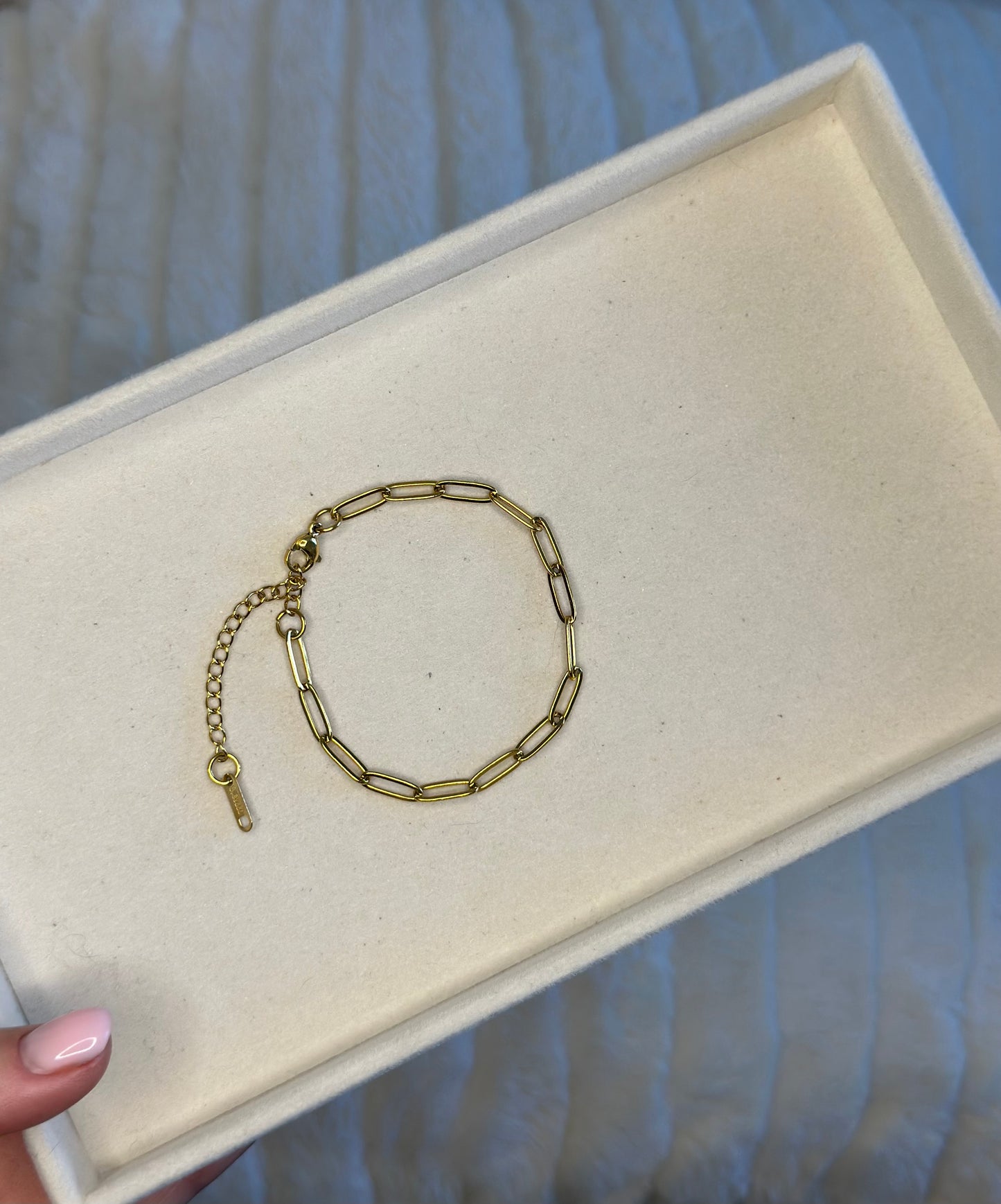 Medium Links Bracelet Chain Gold