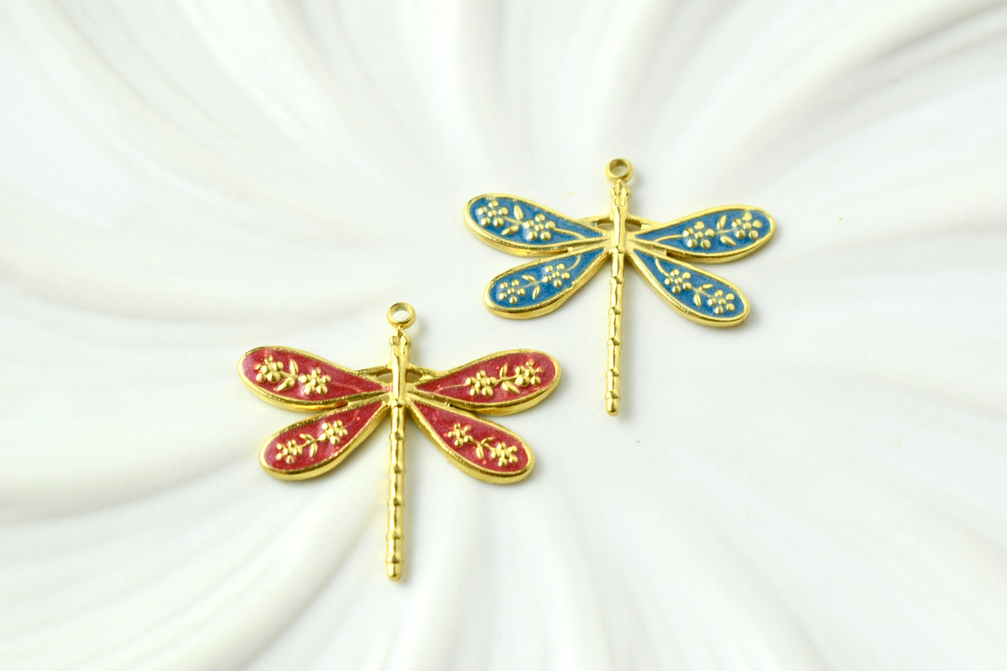 Large Dragonfly Gold