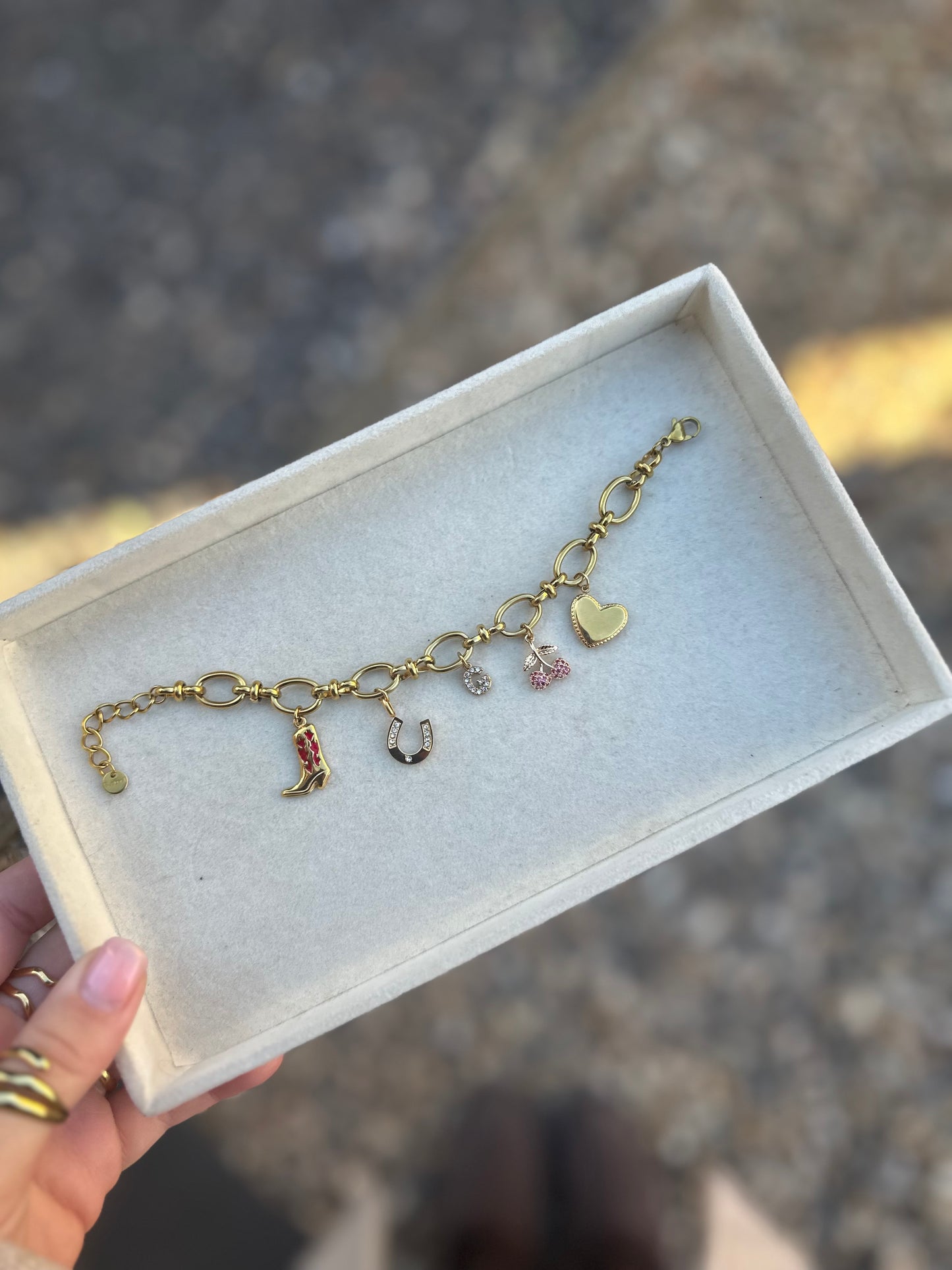 Chunky Links Bracelet Chain Gold