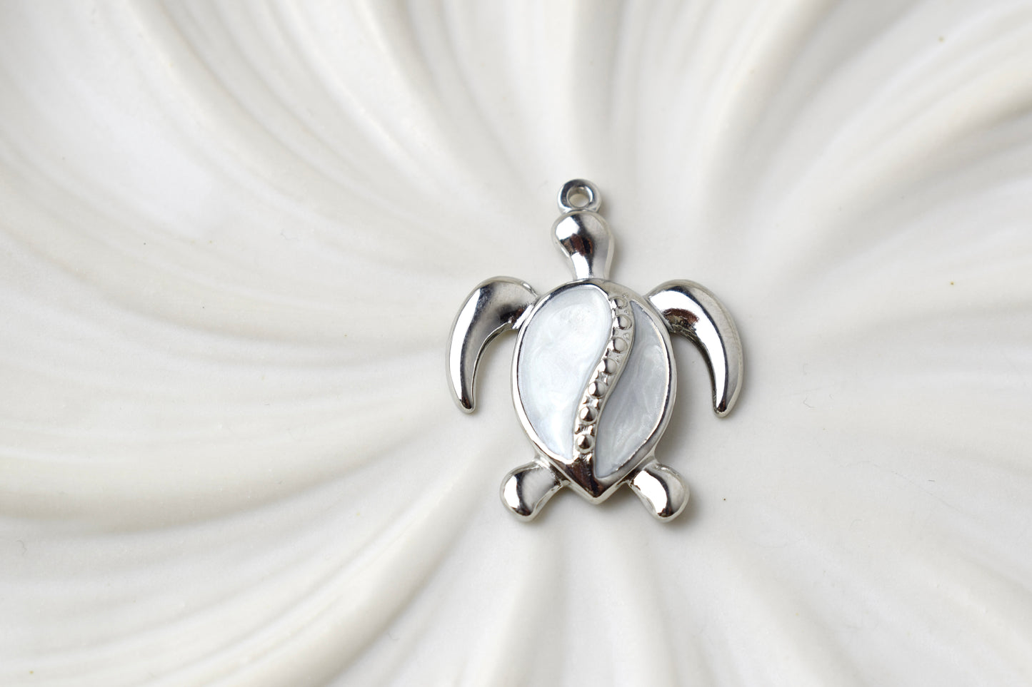 Large Turtle Silver