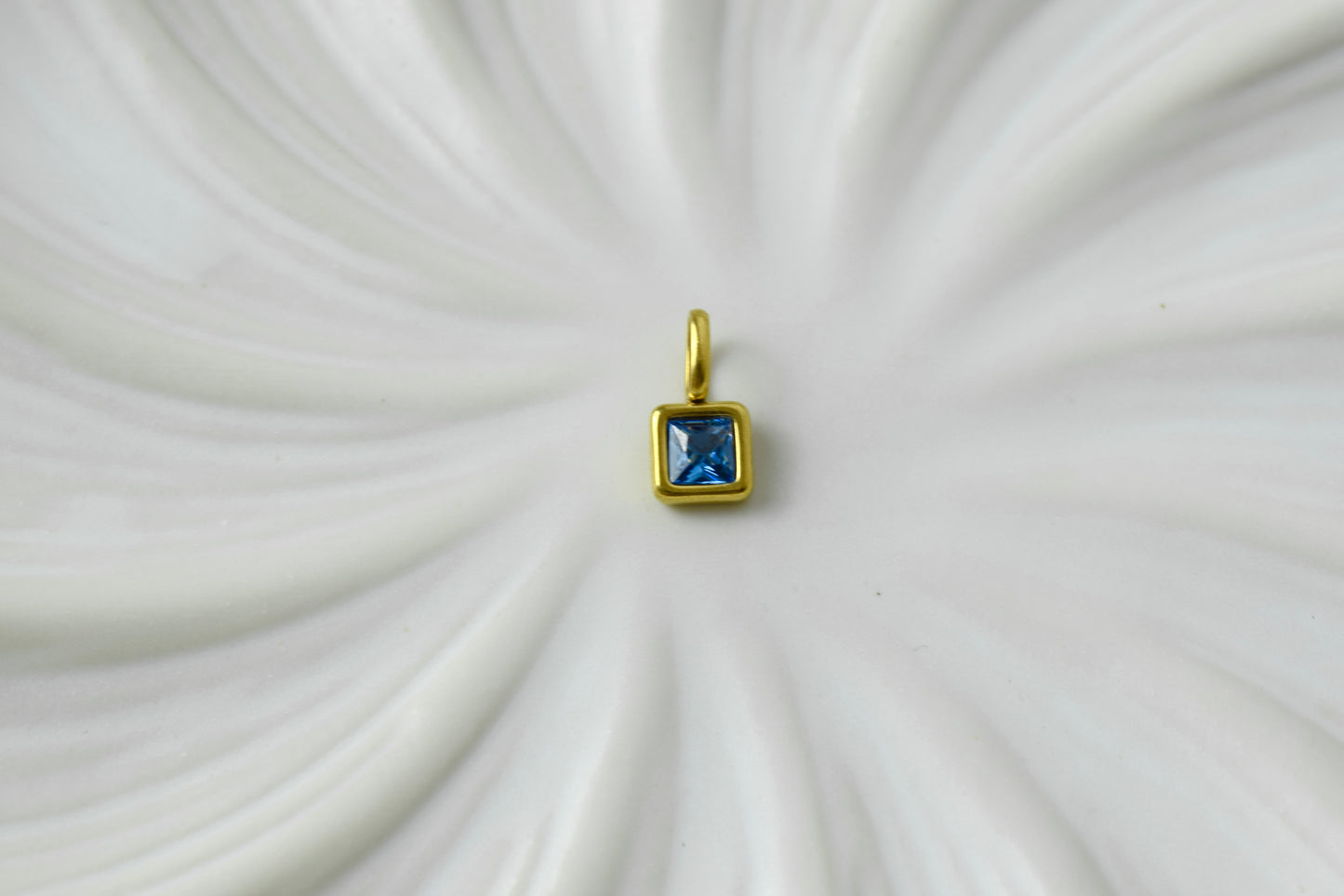 Gold Birthstone