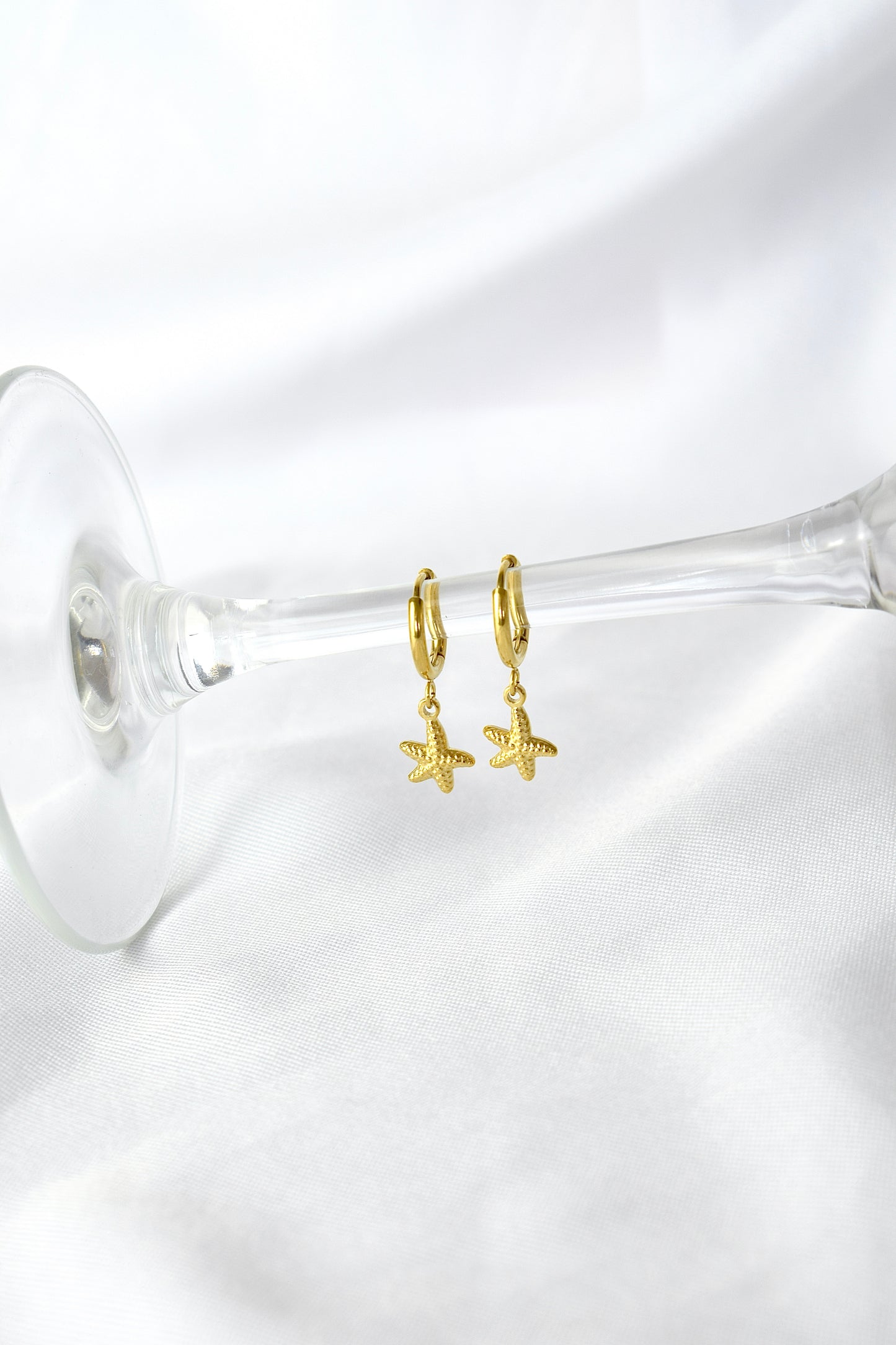 Gold Starfish Huggies