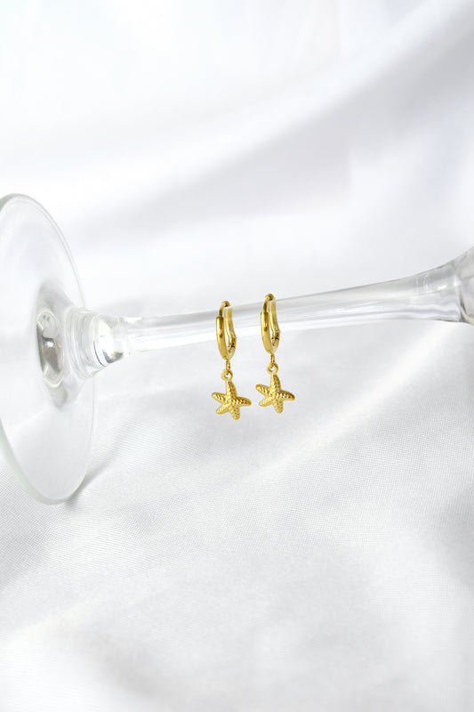 Gold Starfish Huggies