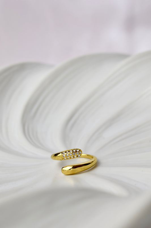 Astra Ring Gold