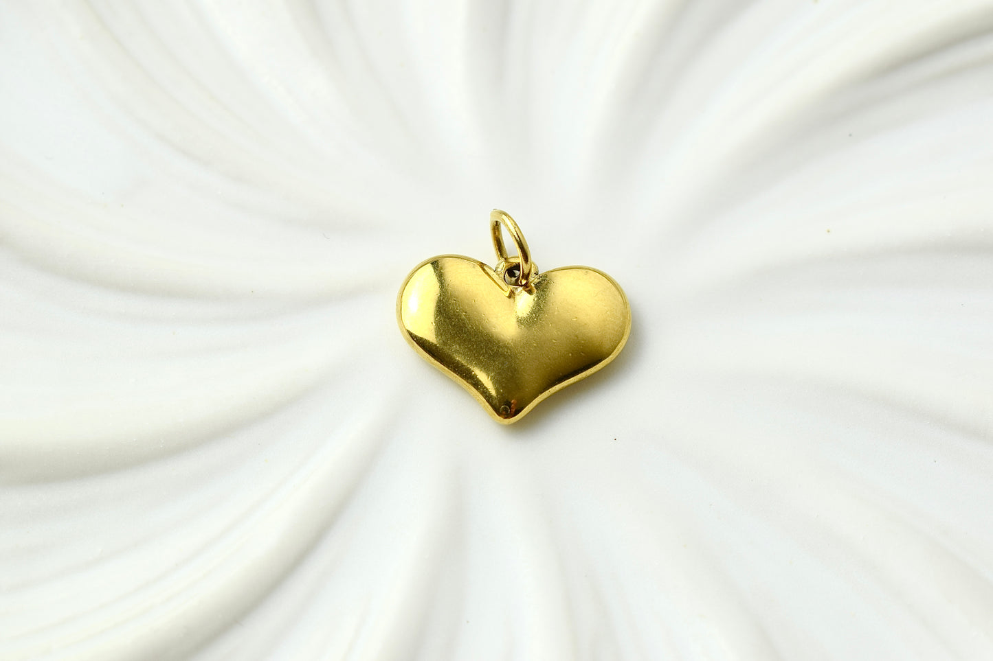 Large Hearts Gold