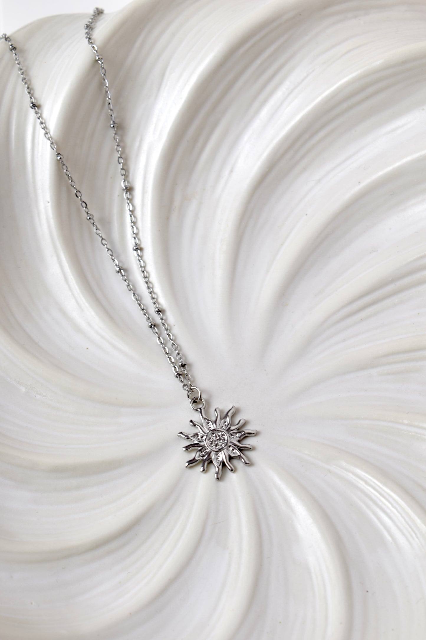 Golden Hour Necklace Silver