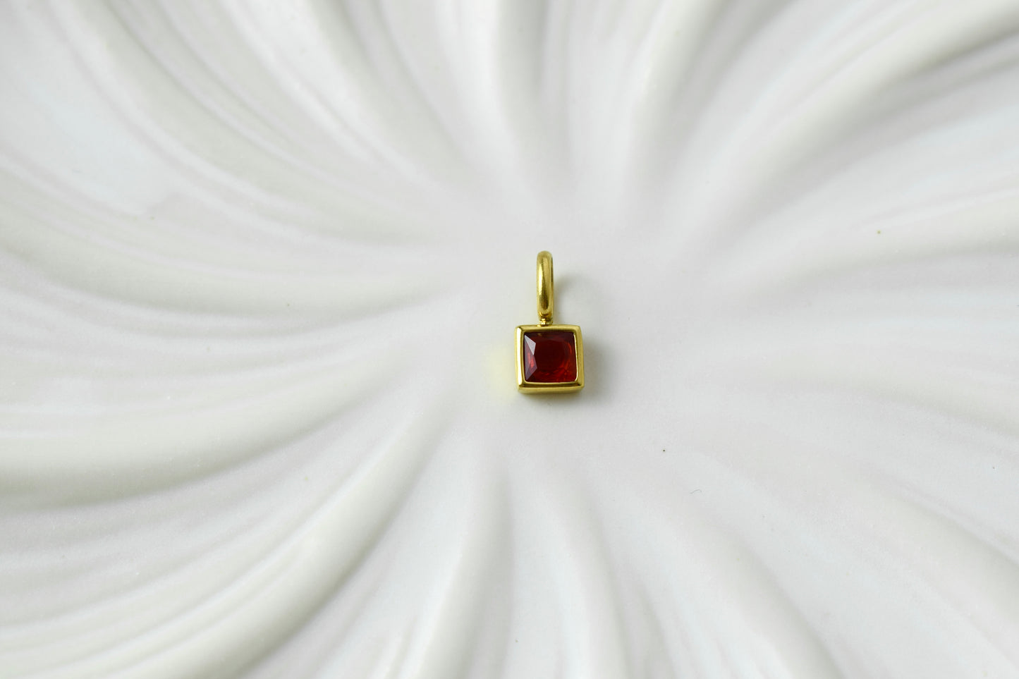 Gold Birthstone
