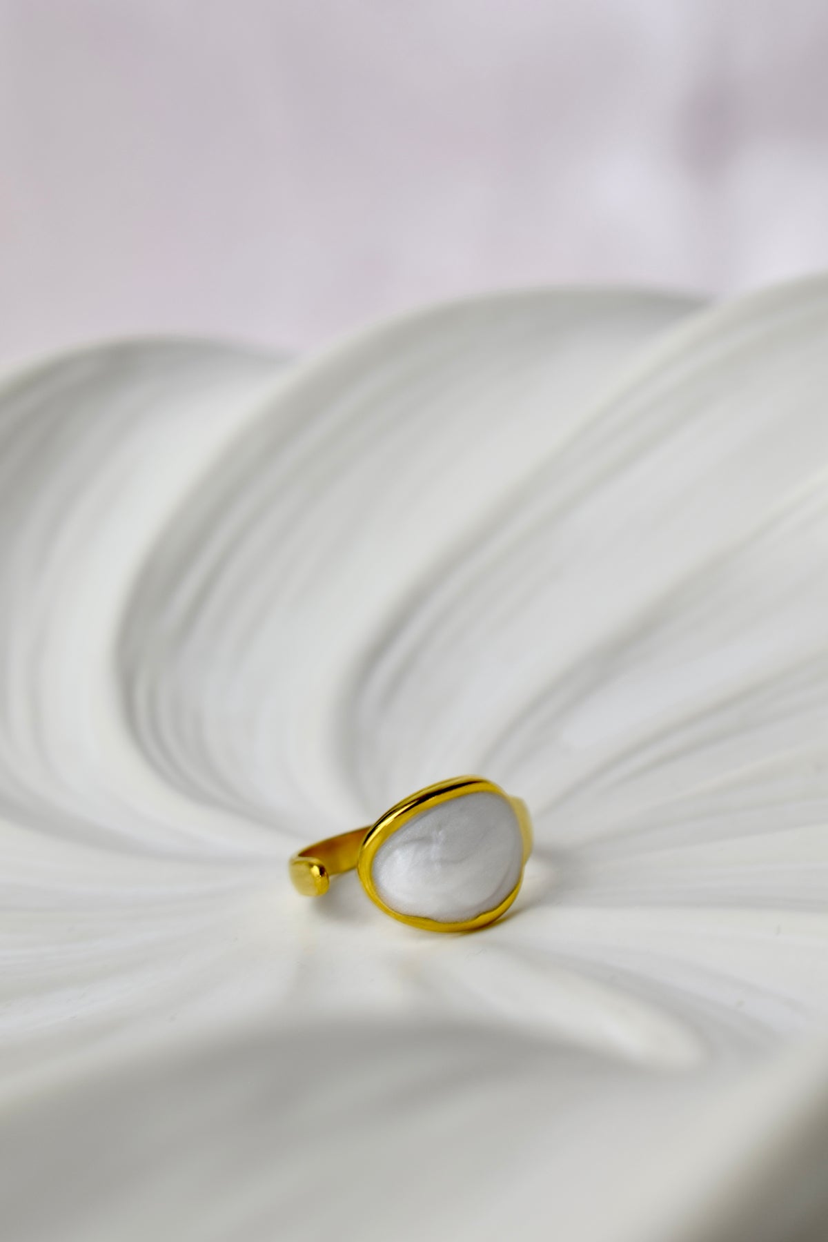 Luna Wrap Ring Gold