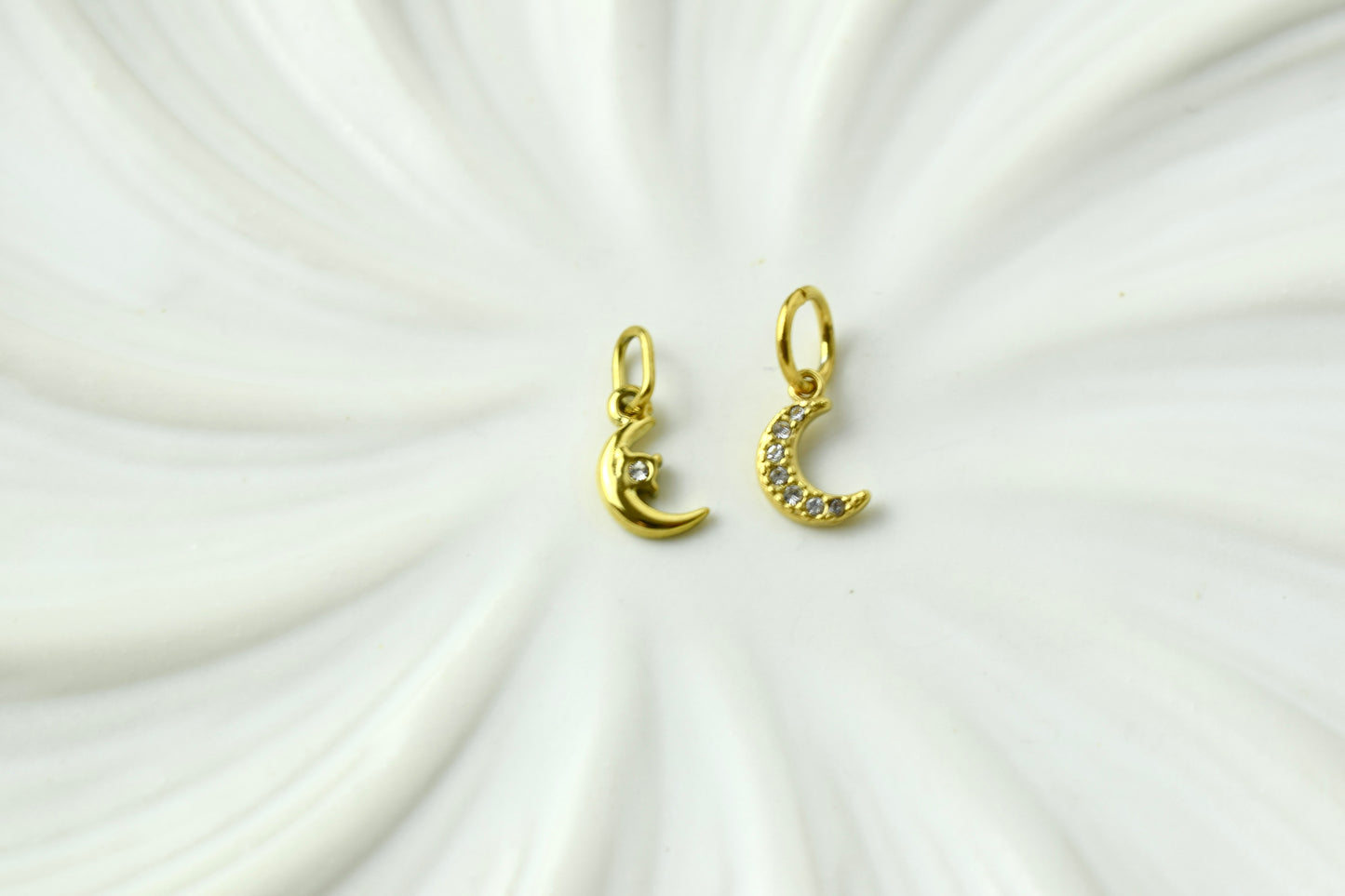 Moon Gold