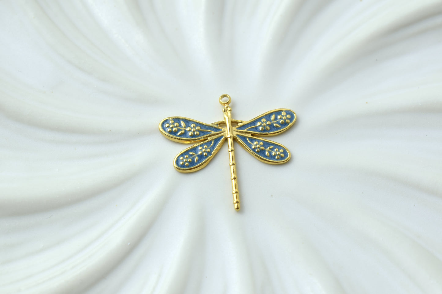 Large Dragonfly Gold