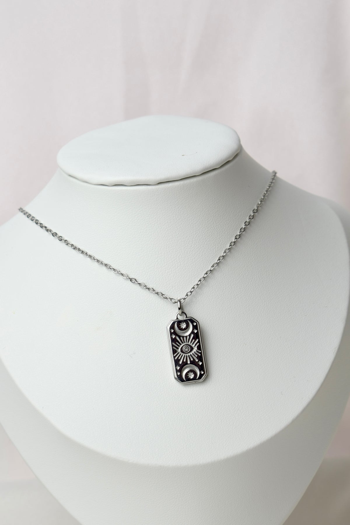 Moonlight Tarot Necklace Silver