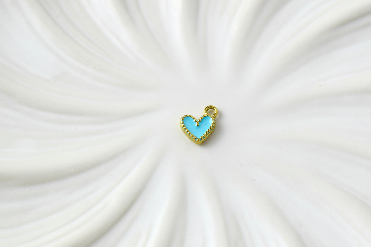 Small Colour Hearts Gold