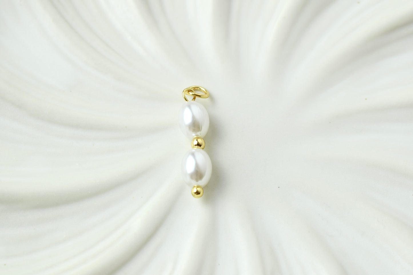 Long Pearls Gold