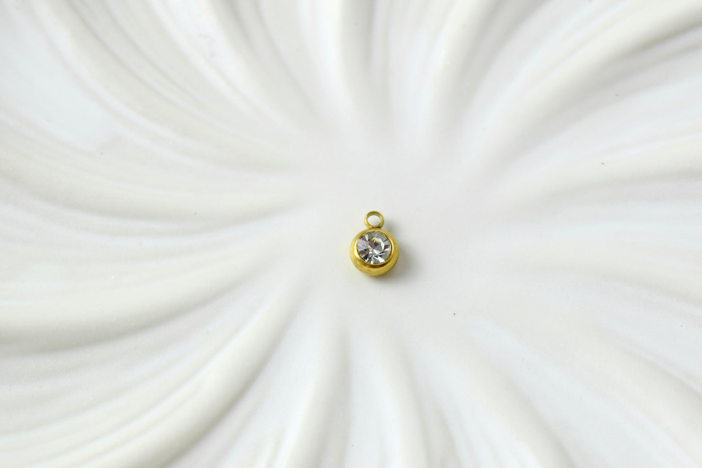 Round Gem Gold