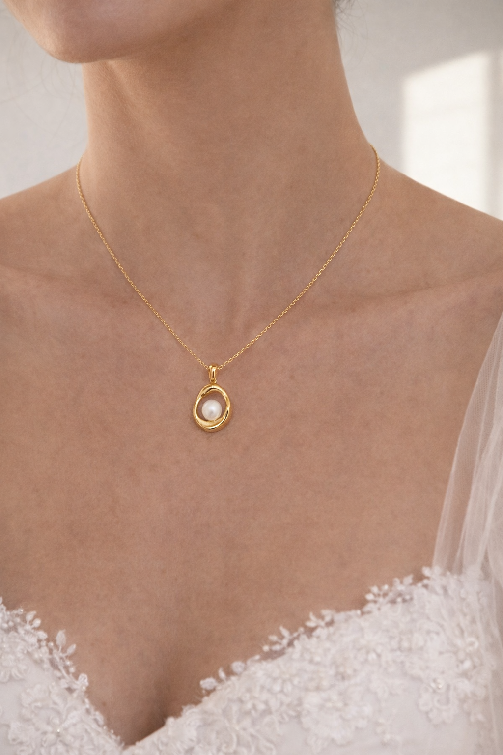 Grace Pendant Gold