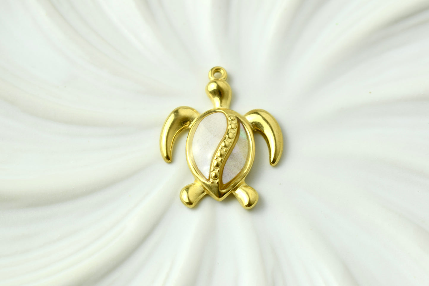Large Gold & White Turtle