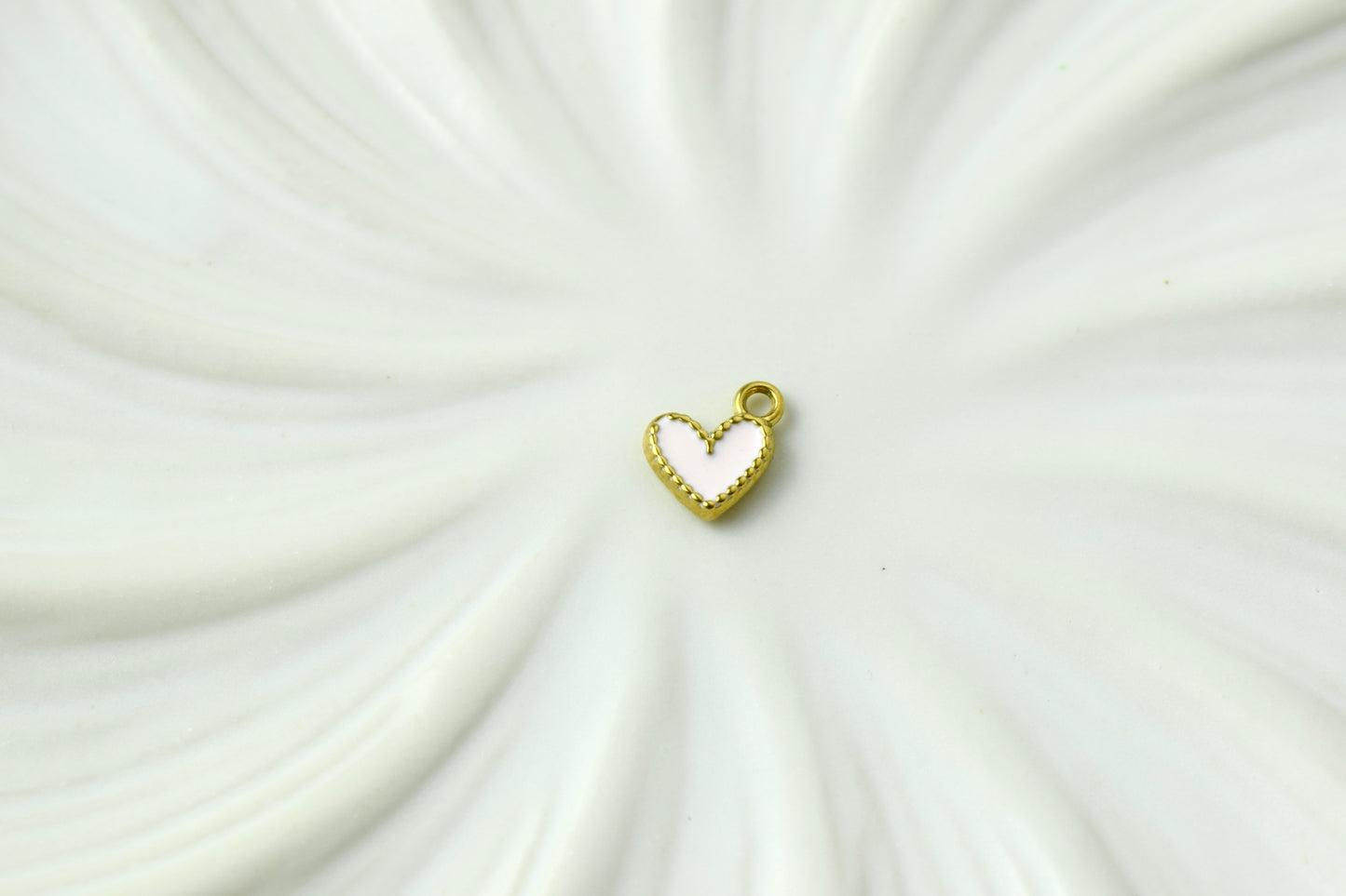 Small Colour Hearts Gold