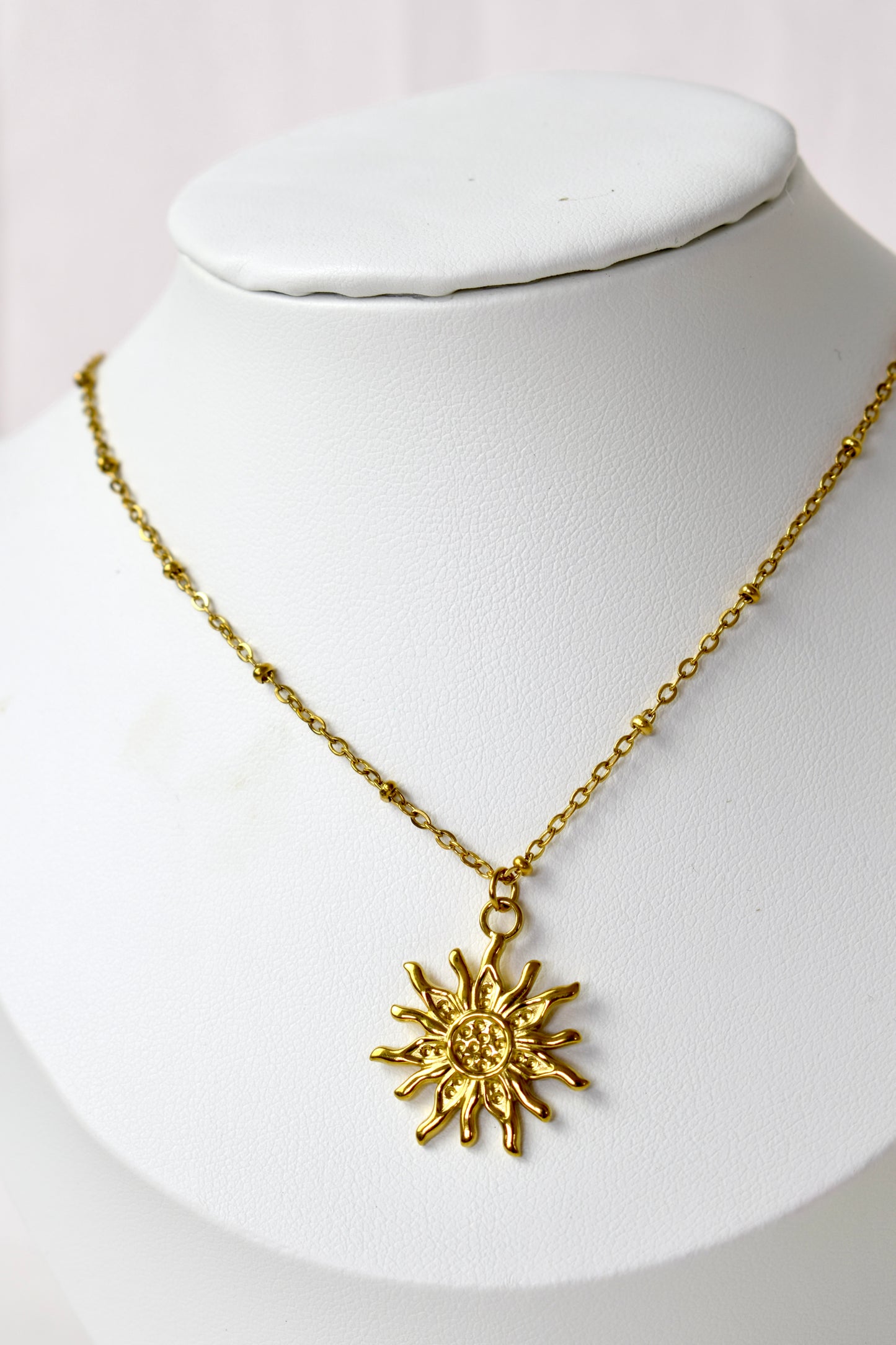 Golden Hour Necklace Gold