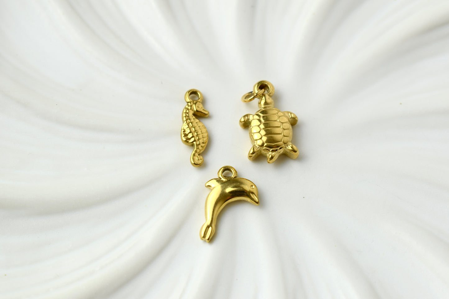 Small Sea Animals Gold