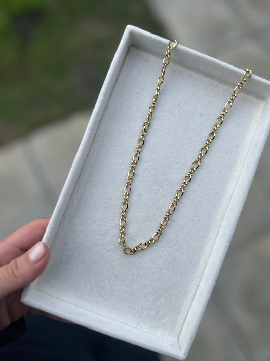 Twisted Sparkle Links Necklace Gold