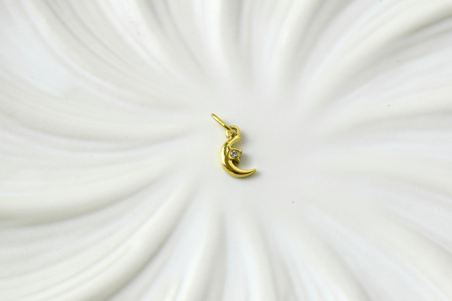 Moon Gold