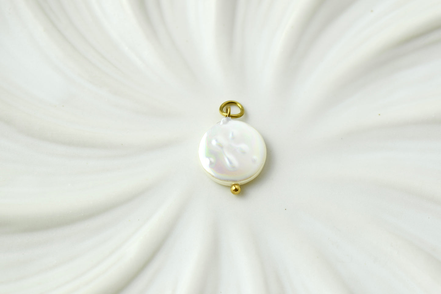 Pearls Gold