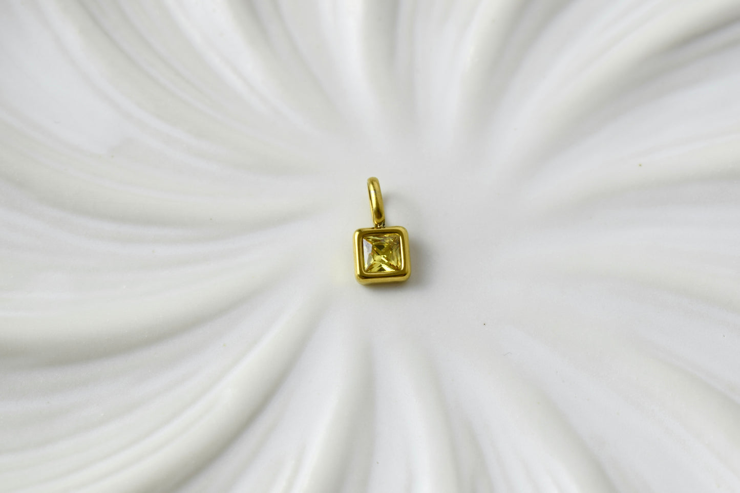 Gold Birthstone