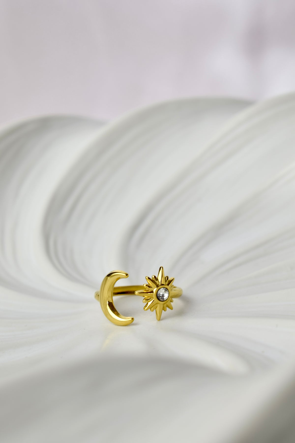 Eclipse Ring Gold