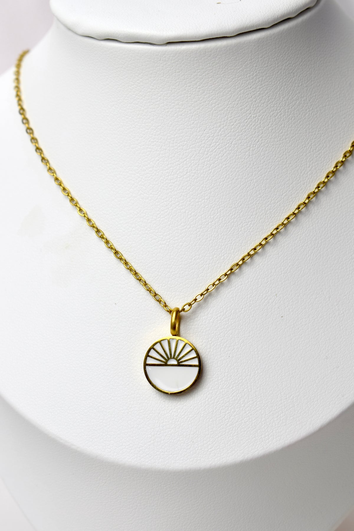 Sunburst Necklace Gold