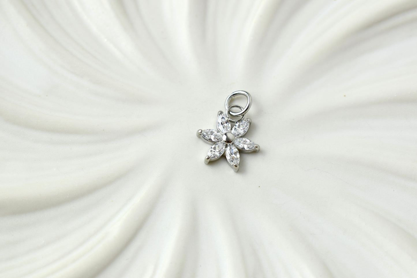Sparkle Flower Silver
