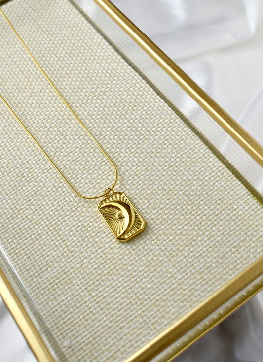 Solene Necklace