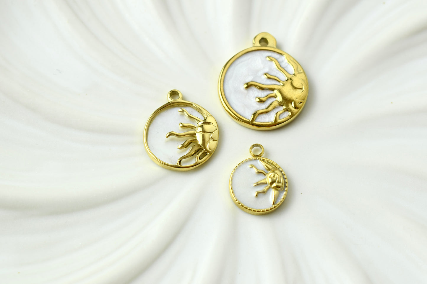 White & Gold Half Sun