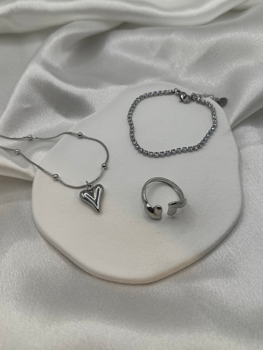 Valentine’s Heart Bundle – Silver Sparkle 🤍